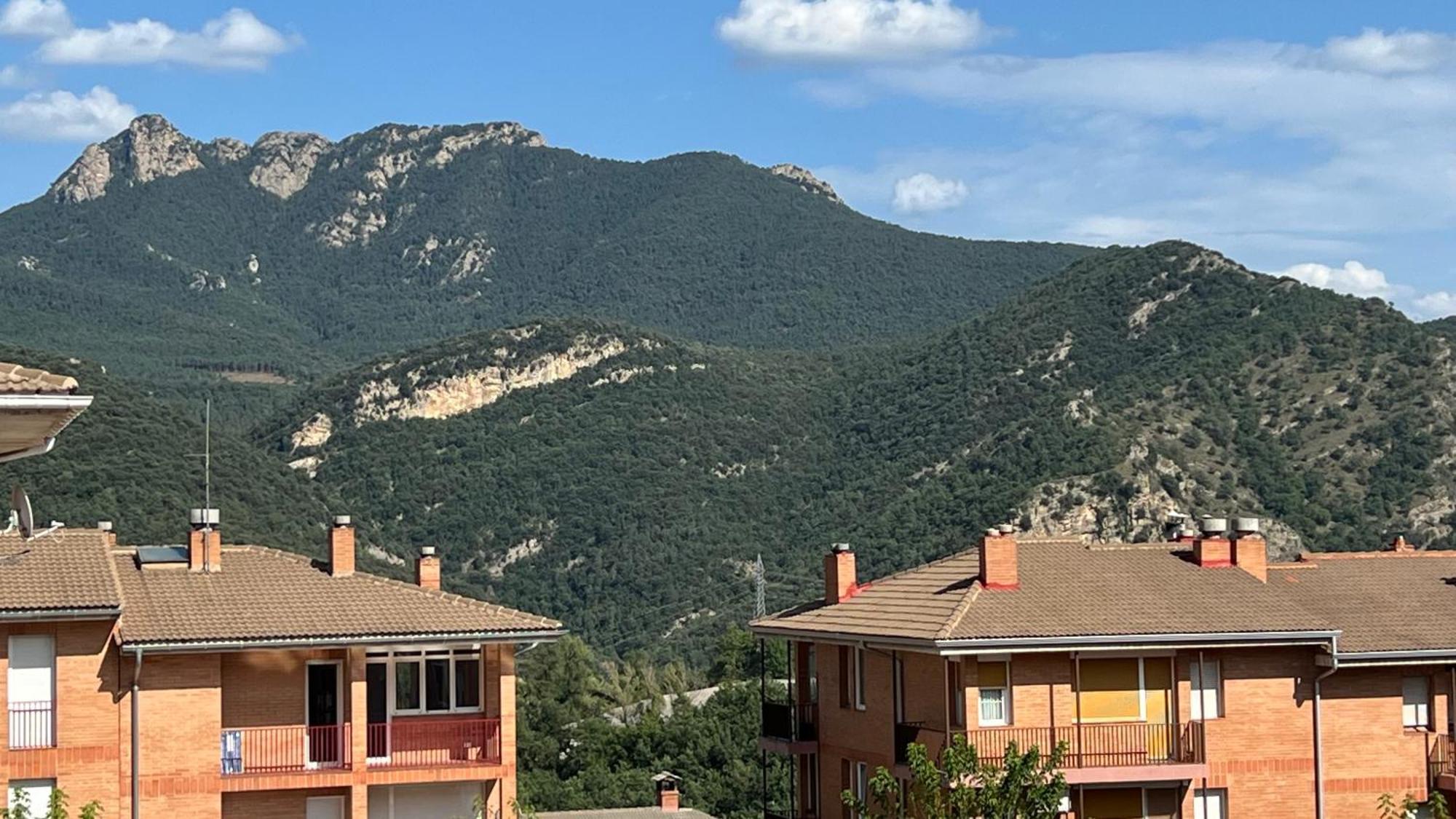 Apartament Acollidor Al Bergueda 6P Sant Jordi de Cercs Kültér fotó